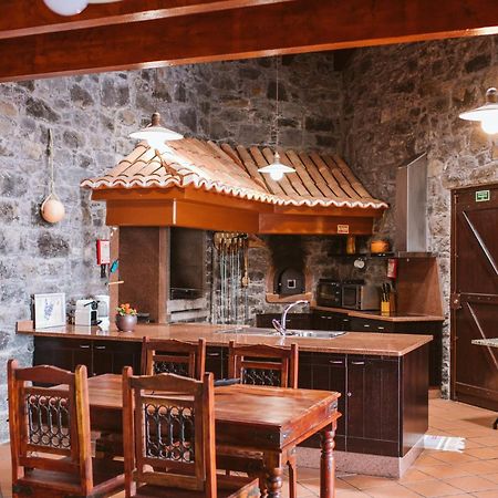 Seixal Sunny Villa A & B By Amazing Madeira Room photo