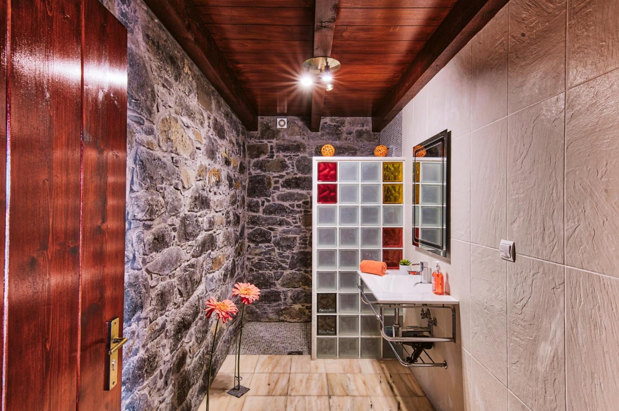 Seixal Sunny Villa A & B By Amazing Madeira Room photo